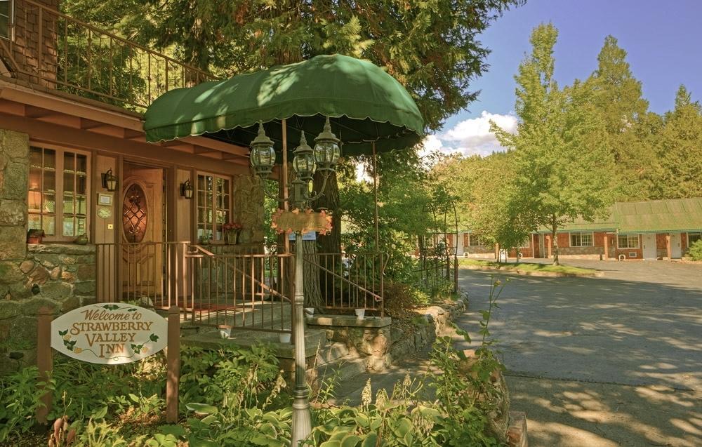 Strawberry Valley Inn Mount Shasta Ngoại thất bức ảnh