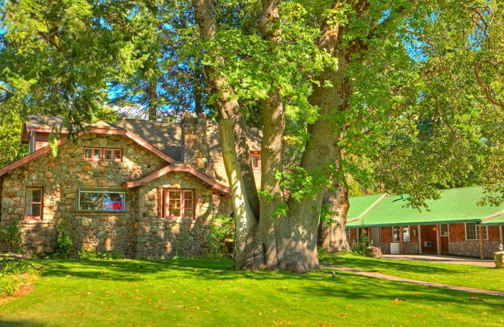 Strawberry Valley Inn Mount Shasta Ngoại thất bức ảnh